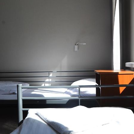 Nh Hostel - Tbn House クラクフ エクステリア 写真